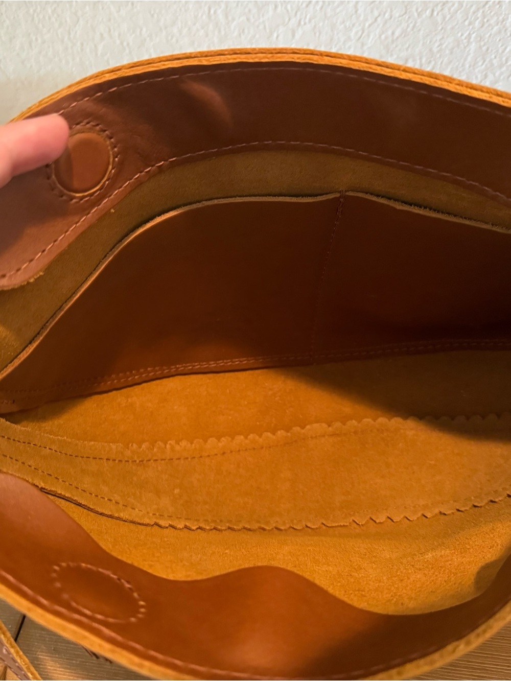 Portland Leather Group Koala Honey Leather Crescent Shoulder Bag with Tassel - Picture 2 of 7